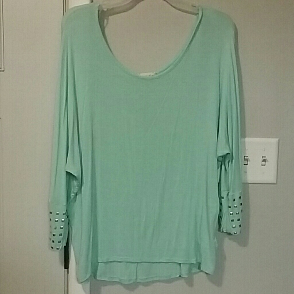 Woman's top